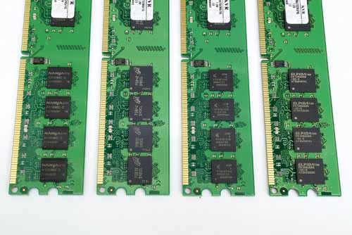 DDR2 RAM modülü